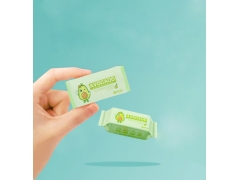 Mini pack size Avocado Makeup remover wipes